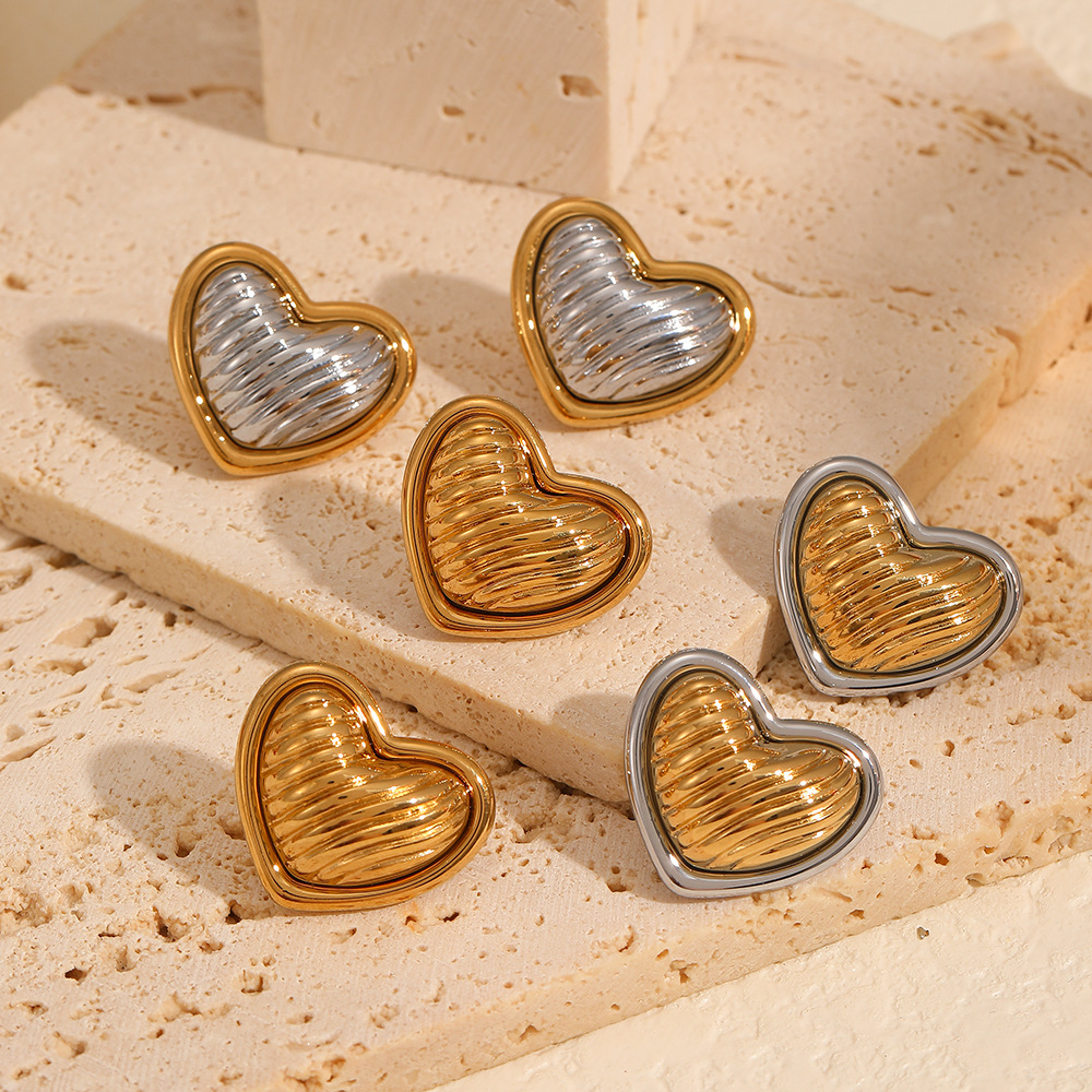 1 Pair Simple Series High-end Heart Stainless Steel 18K Gold Plated Women's Stud Earrings h5 